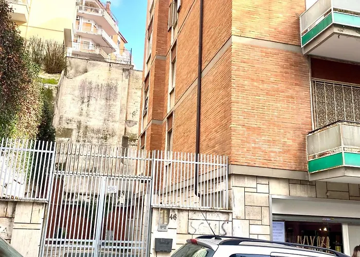 Arca Luxury בית הארחה רומא